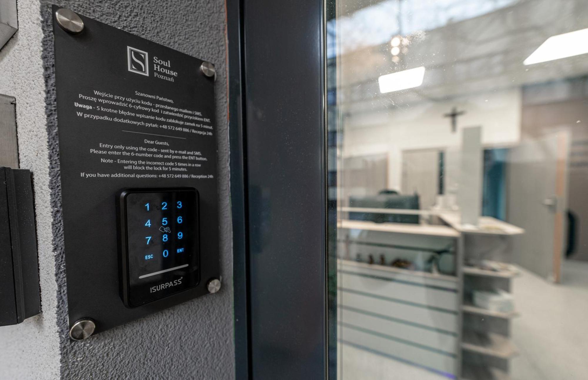 Soul Poznan Free Parking Bed & Breakfast Luaran gambar